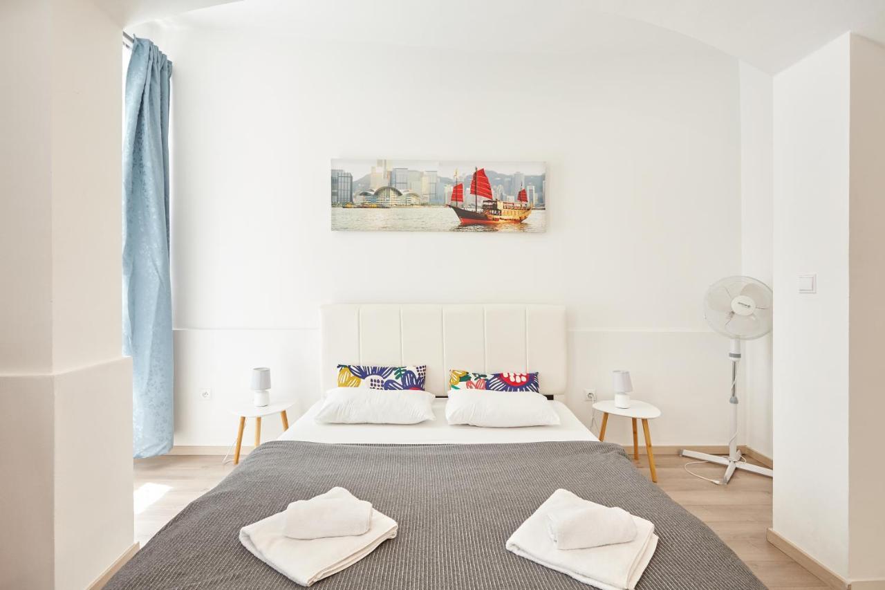 Prague Friendly Apartments In Πράγα Εξωτερικό φωτογραφία