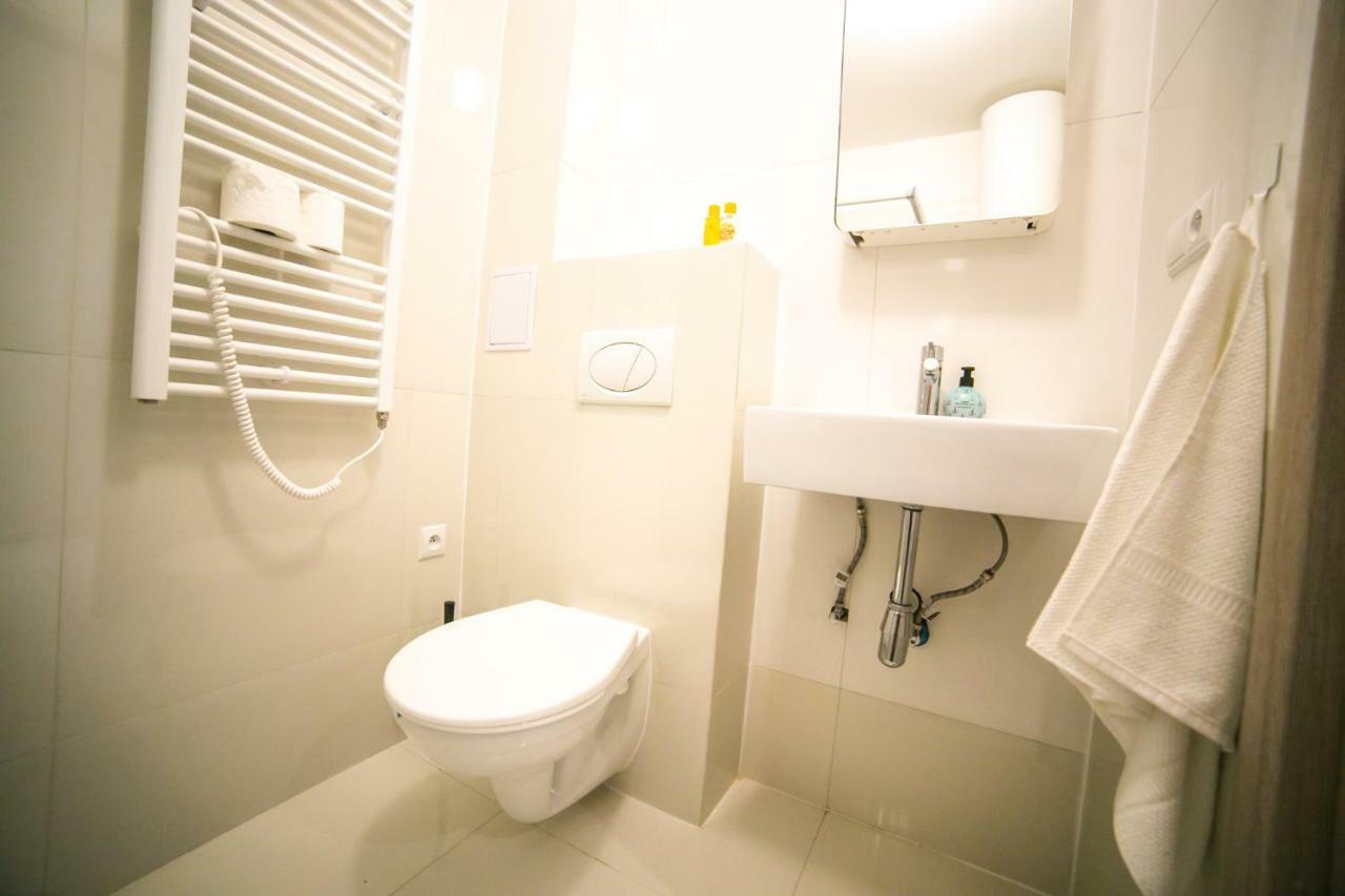 Prague Friendly Apartments In Πράγα Εξωτερικό φωτογραφία
