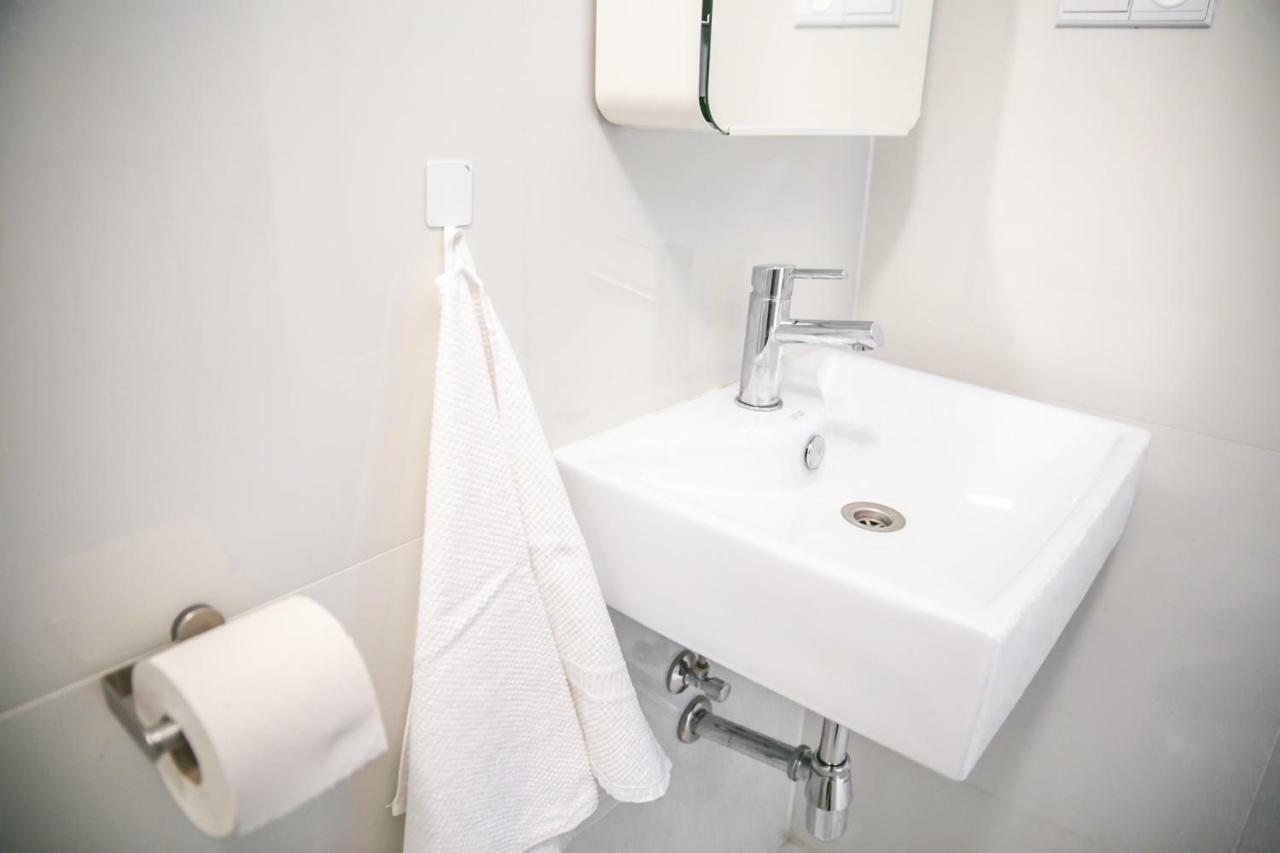 Prague Friendly Apartments In Πράγα Εξωτερικό φωτογραφία