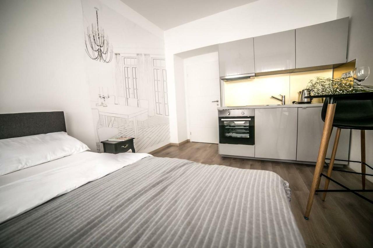 Prague Friendly Apartments In Πράγα Εξωτερικό φωτογραφία