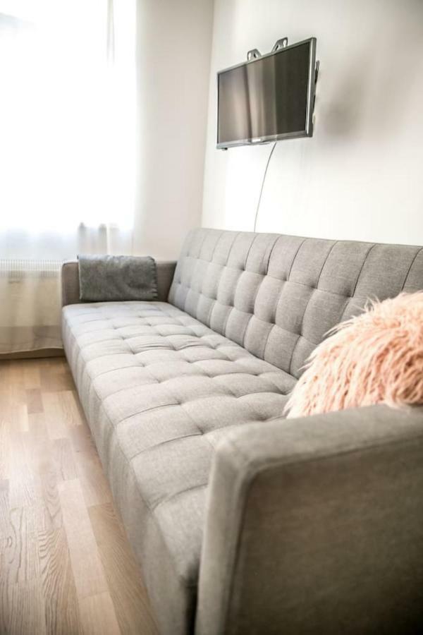 Prague Friendly Apartments In Πράγα Εξωτερικό φωτογραφία